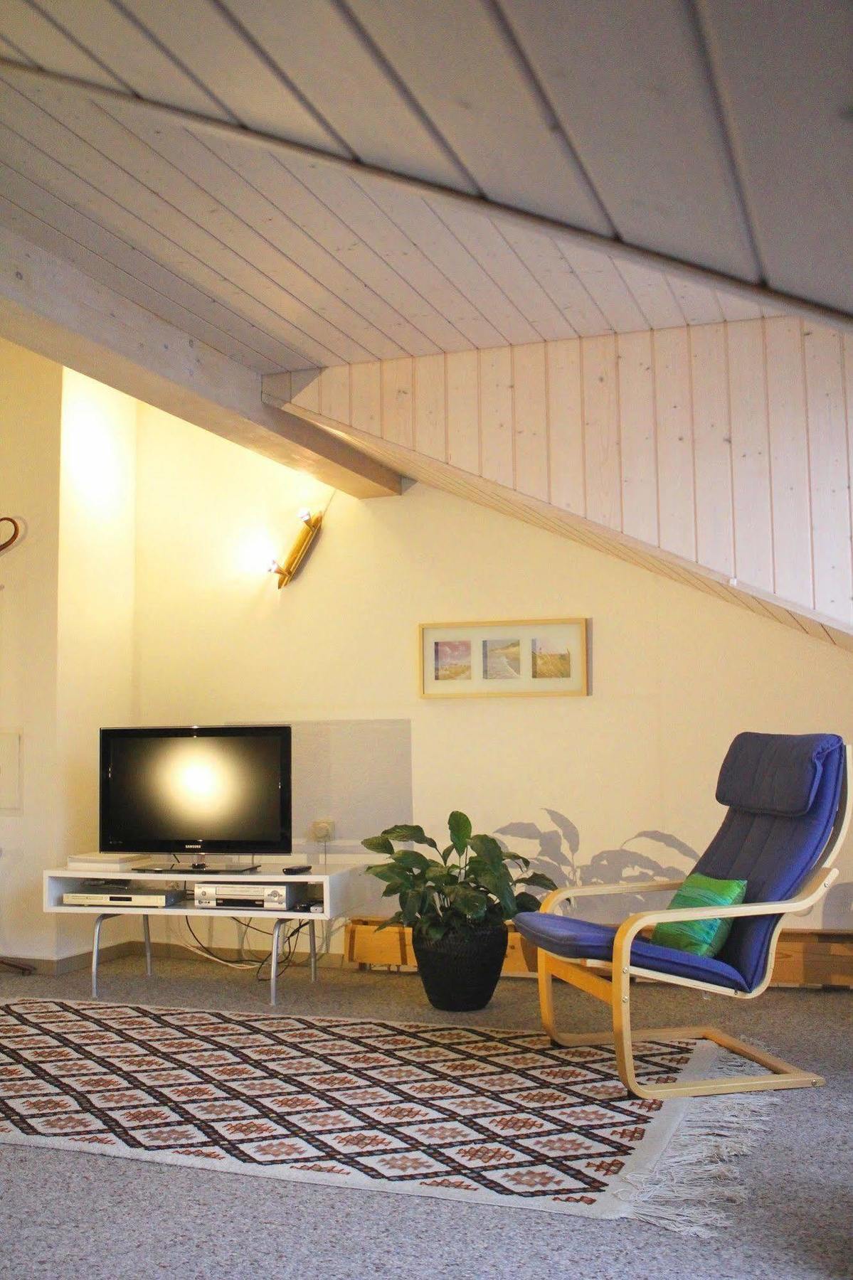Mybednbreakfast In Bottmingen Bed and Breakfast Εξωτερικό φωτογραφία
