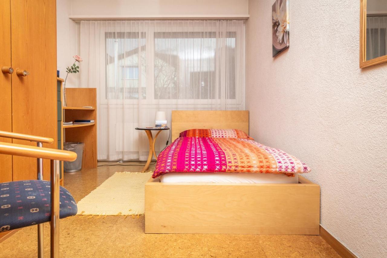 Mybednbreakfast In Bottmingen Bed and Breakfast Εξωτερικό φωτογραφία