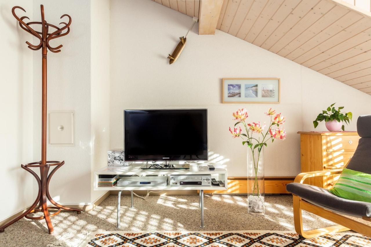 Mybednbreakfast In Bottmingen Bed and Breakfast Εξωτερικό φωτογραφία