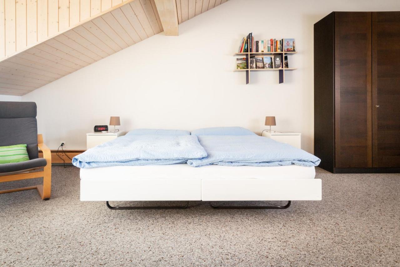Mybednbreakfast In Bottmingen Bed and Breakfast Εξωτερικό φωτογραφία